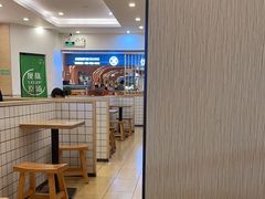 -蒙自源米线大王(信利城市广场店)