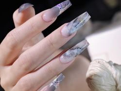 -情同手足美甲美睫