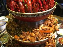 -沪小二炭火蛙锅(淮海中路美食不夜城店)