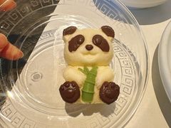 -港丽餐厅(高德置地店)