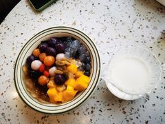 超级桃胶芋圆-堂屋糖水店(愚园店)