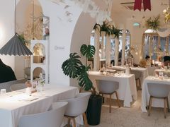 -春树下·树屋花房西餐厅(罍街AS1980店)