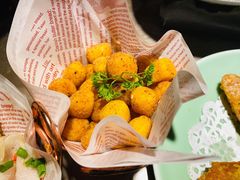 很脆的松露豆腐-新白鹿餐厅(金鹰新街口店)