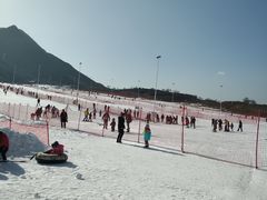 -荣盛康旅野三坡滑雪场