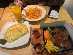 -菲滋意式餐厅(临平万达店)
