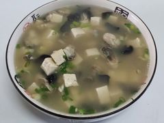 海蛎豆腐汤-环宇草鸡店·特色炒鸡
