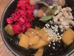 五彩冰粉-云海肴·汽锅鸡·云南菜(苏州中心店)