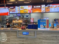 -汉堡王(金鹰天地广场店)