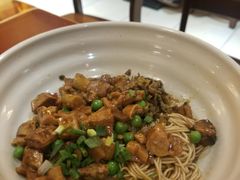 -佬钱湾仔(衣裳街店)