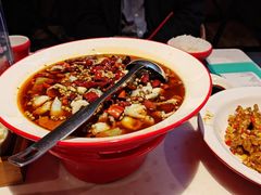 -舞辣辣·川菜·黑豆花水煮鱼(卓悦汇店)