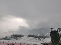 -鳌山滑雪度假区