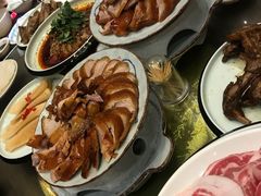 -龙聚德北京烤鸭(沙坪坝华宇A馆店)