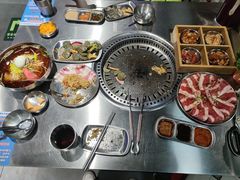 -马路牙子烧烤音乐酒馆(望京店)