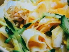 -忆秦时(银泰in77店)