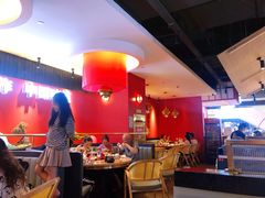 大堂-龙少爷碳火干锅(环球中心店)
