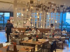 -松咖啡自助餐厅·松北香格里拉