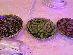 -海盗船. 龙虾烧烤. 酒馆