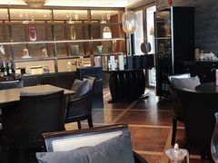 大堂-甄御•海鲜新青岛菜(麦岛店)