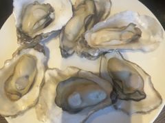 蒜烤乳山生蚝-大中华希尔顿酒店-念自助餐·嗨啤·小龙虾