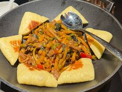 酸笋紫苏炒牛腱-桂小厨广西菜(万象城店)