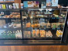 面包甜点陈列柜-星巴克(金谊广场店)
