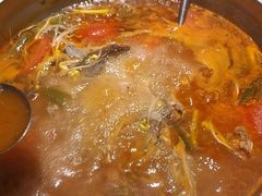 -亮欢寨酸汤鱼(沙冲路店)