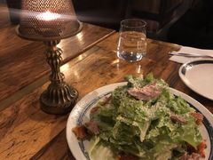 凯撒沙拉配咸鸭肉-SMOKI & CO(五大道店)