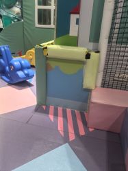 -利奥梦幻主题乐园(爱琴海购物公园店)