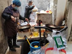 -老婆婆炒饭(小白楼1902欧式风情街店)