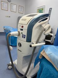 -广州健丽·去眼袋医疗美容机构