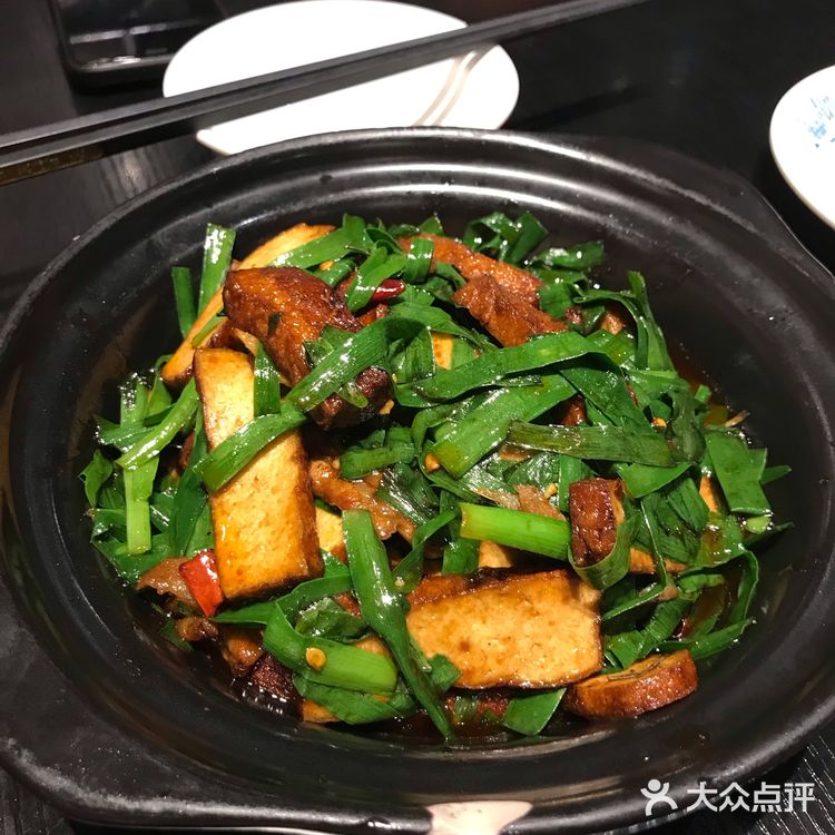 推荐小炒香干，很下饭，才18块钱真的很便宜