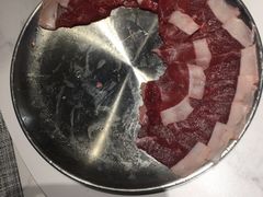 -皇马海口湾海景酒店(万绿园秀英港店)