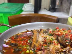 -三湘四水正宗湘菜(君峰路店)