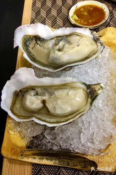 小船日式创作料理(久金广场店)粉钻生蚝图片 - 第1张