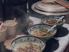 -无名氏宵夜小摊(祝家三姐妹馄饨店)