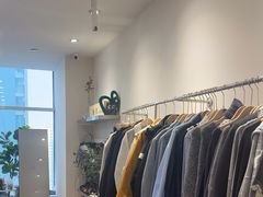 -眷顾自助服装工作室(中南金石国际广场A座店)