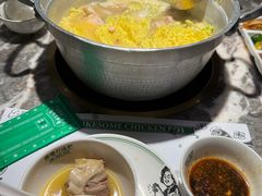 -禄婶鸡煲·打边炉