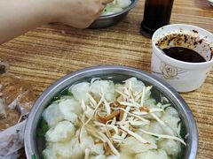 -荣巷小馄饨(荣巷店)