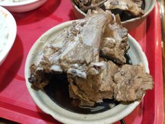 -万和春排骨砂锅米饭(湖北路店)