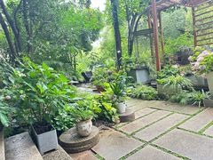 -谷咖啡·鲜花绿植花园餐厅