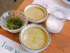 -樾餐厅泰式海鲜火锅(民歌湖店)