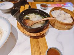 -馋三尺蟹粉小笼(人民广场店)