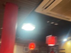 -羊家胡同·龙虾烧烤火锅(龙汇路店)