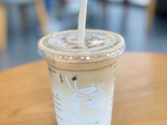 -瑞幸咖啡(卓越前海INTOWN店)
