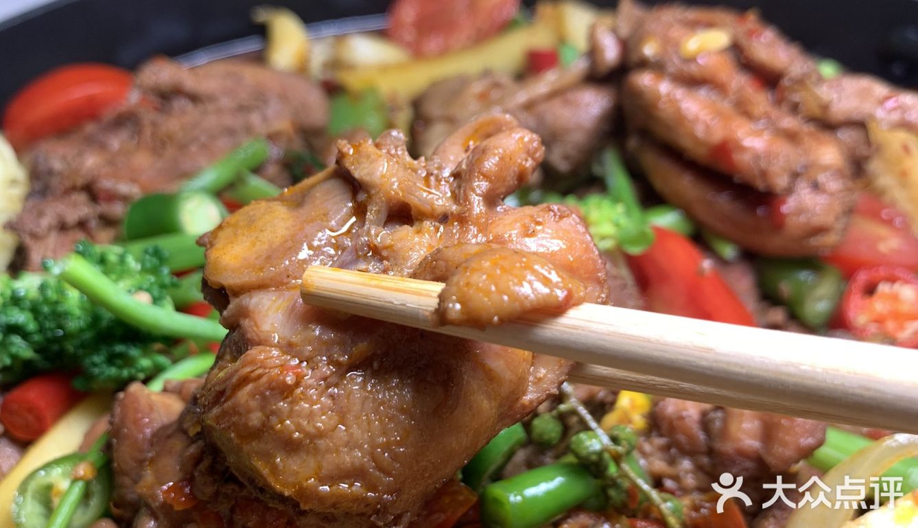 大吉大利今晚吃鸡🐔