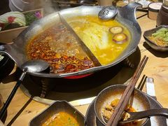 台式麻辣锅-湊湊火锅·茶憩(杭州湖滨银泰in77店)