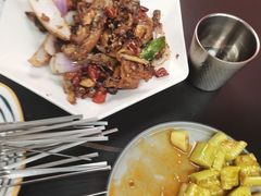 -许哥东北烧烤·铁丳烤串·宫后夹肉(繁花中心店)