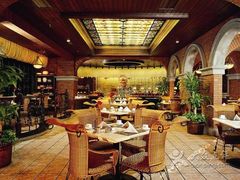 -老船坞餐厅(北京亚洲大酒店 )