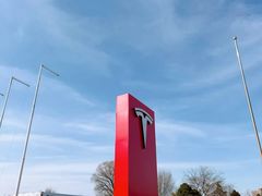-TESLA 特斯拉(北京南四环中路特斯拉中心)