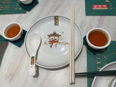 -悦得闲广式点心茶楼(蓝鲸世界店)